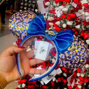 NWT Mickey Ears Headband Annual Passholder
